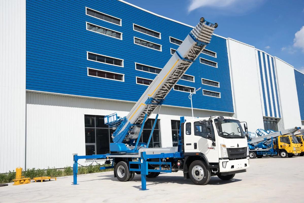 泉州洛江小型云梯车上料车租赁多少钱
