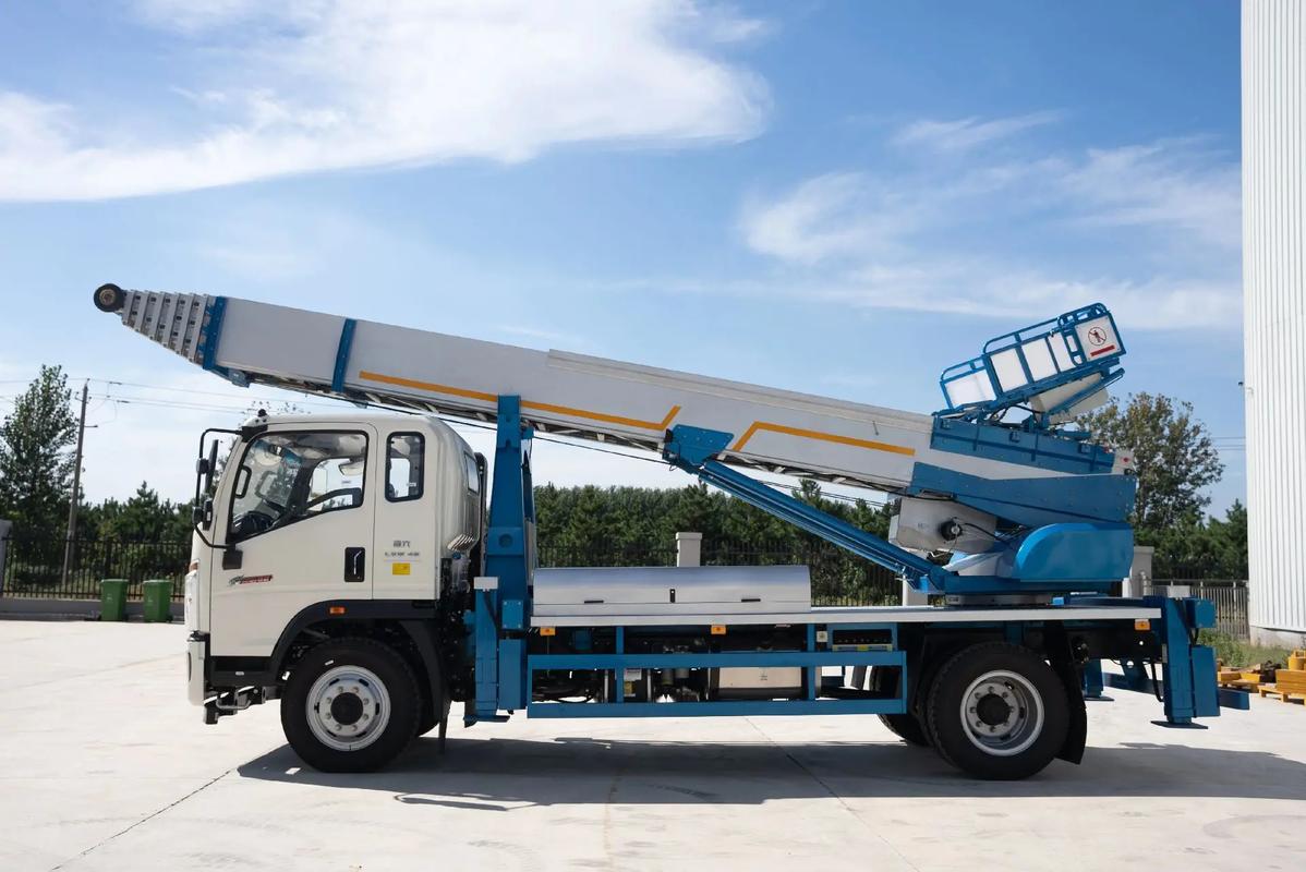 泉州洛江云梯上料车租赁费用