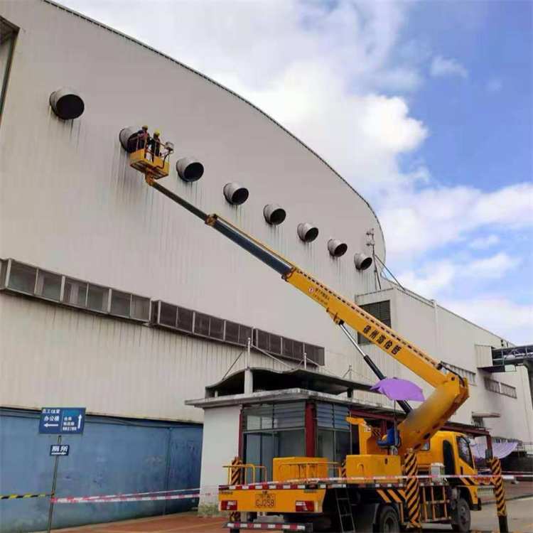 泉州洛江高空作业车出租服务：专业广告牌安装解决方案